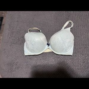 Victoria’s Secret bra